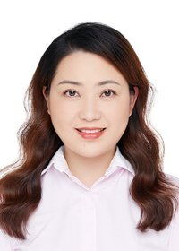 曾荣获普陀区宜川地区“先进教师”荣誉
