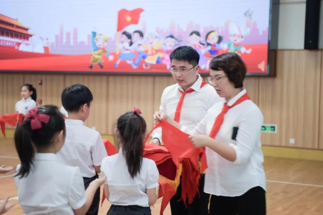 但是他们的精气神却依然十足