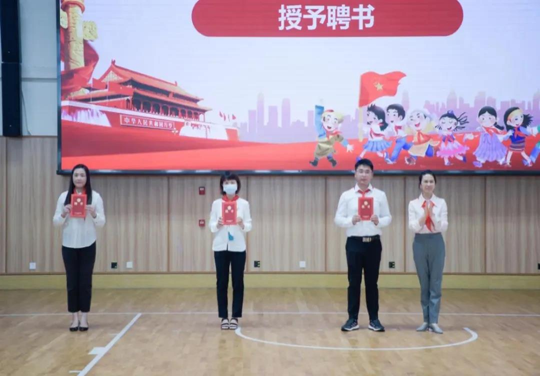 这批二年级的官方网站(中国)官网成为