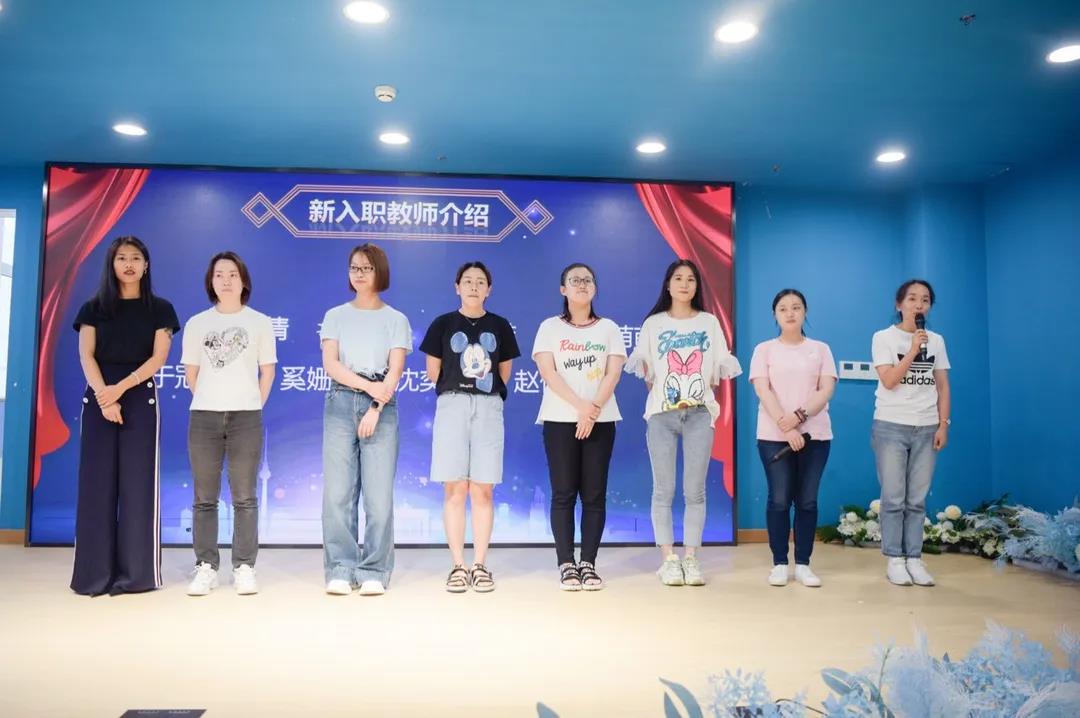 忙碌的一学期工作暂告一段落